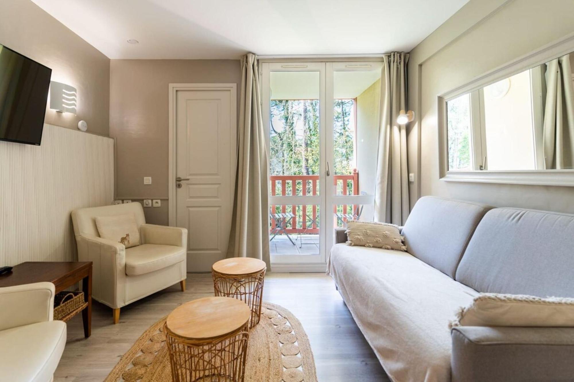 Beautiful Flat With Swimming Pool Tennis Court And Free Parking 117 Le Touquet Exterior photo